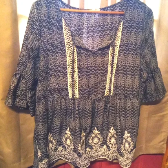 Maurice's oversized dressy tunic. - Picture 1 of 6
